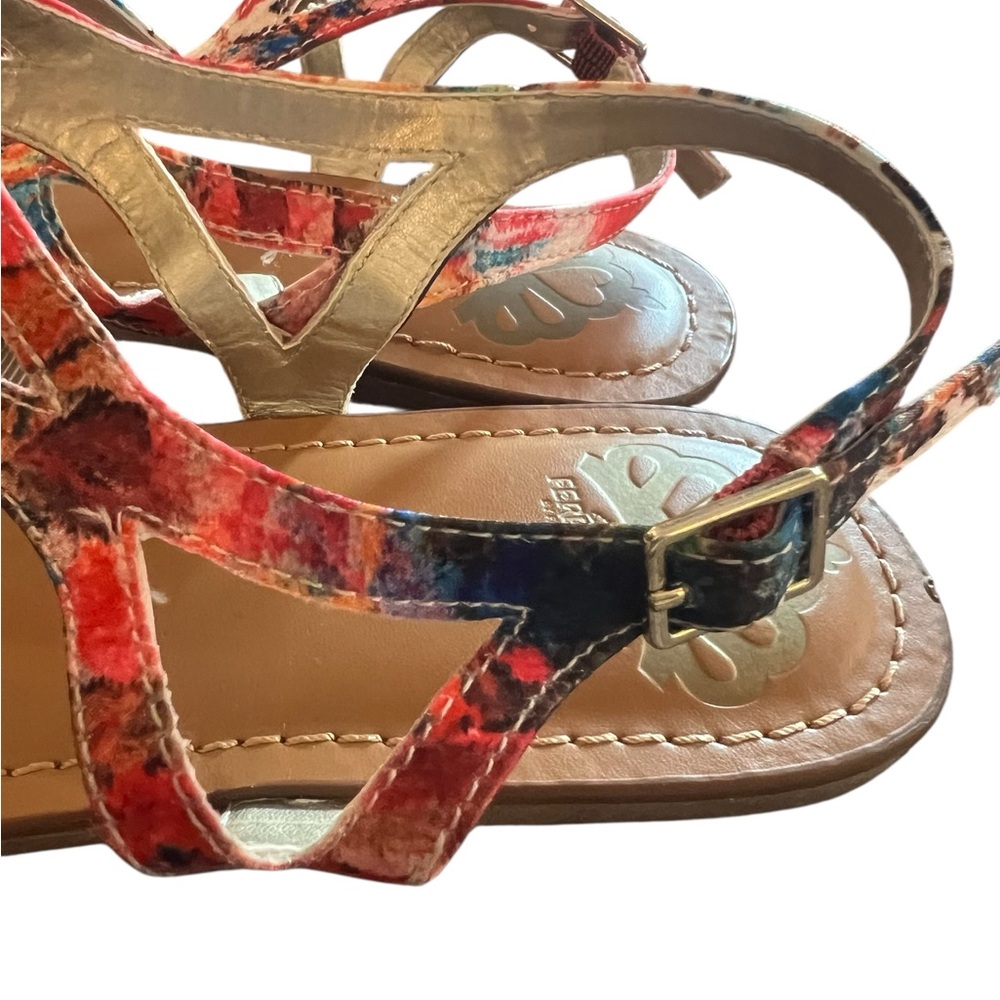 Fergalicious, Fergie Sandals Womens 8.5 Floral Strappy Flats
Comfort pink buckle - Picture 5 of 10